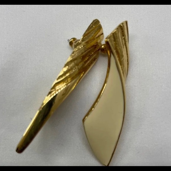 Women’s Enamel Earrings - Picture 4 of 4